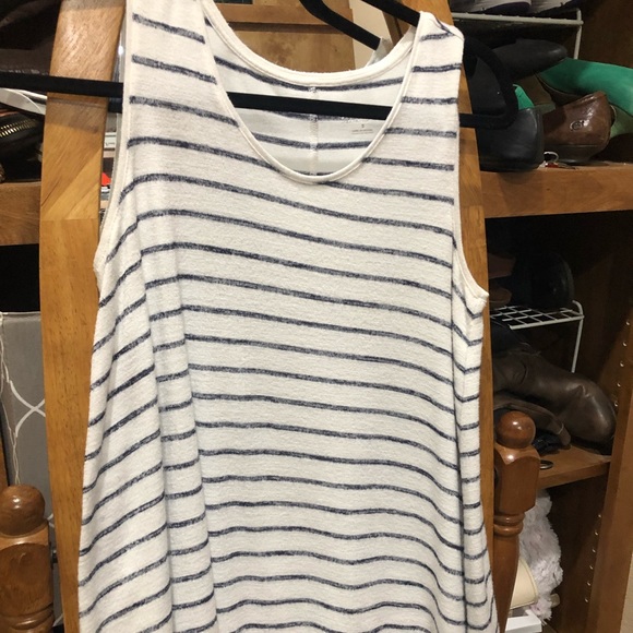 Striped off white tank top - Picture 1 of 2